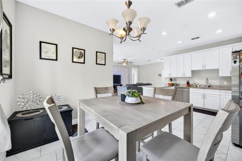 Casa en venta en Poinciana, Florida, 3 dormitorios, 145.67 m2 № 2197092 - foto 15