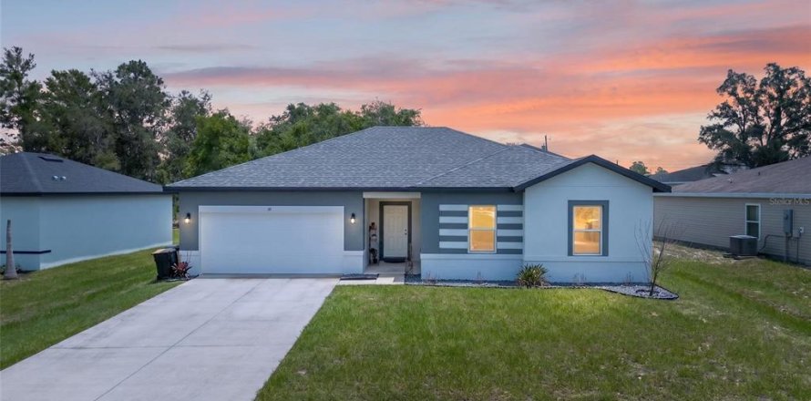Casa en Poinciana, Florida 3 dormitorios, 145.67 m2 № 2197092