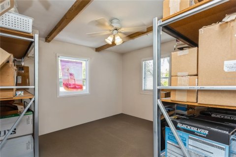 Propiedad comercial en venta en Weeki Wachee, Florida № 1608709 - foto 27