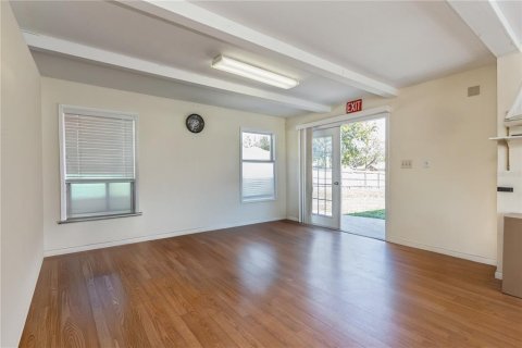 Propiedad comercial en venta en Weeki Wachee, Florida № 1608709 - foto 24