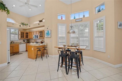 Townhouse in Punta Gorda, Florida 2 bedrooms, 174.38 sq.m. № 2198245 - photo 20