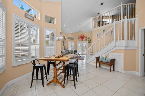 Townhouse in Punta Gorda, Florida 2 bedrooms, 174.38 sq.m. № 2198245 - photo 19