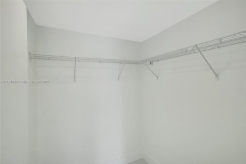 Condo in Miami, Florida, 2 bedrooms  № 1874355 - photo 28