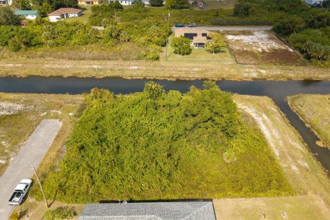Купить земельный участок в Лихай-Эйкерс, Флорида № 1972675 - фото 6