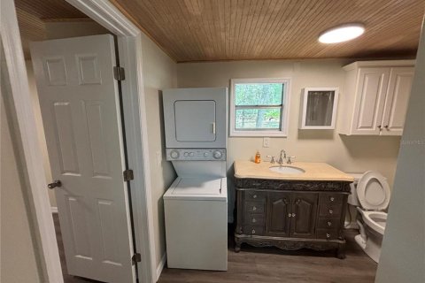House in Silver Springs Shores, Florida 2 bedrooms, 51.28 sq.m. № 2393573 - photo 10