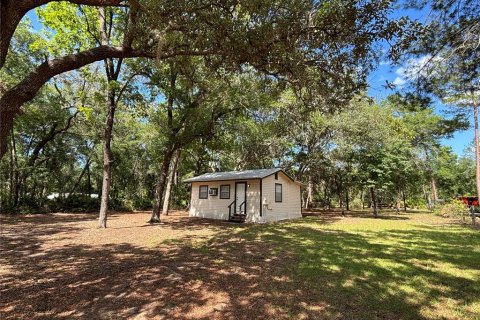 House in Silver Springs Shores, Florida 2 bedrooms, 51.28 sq.m. № 2393573