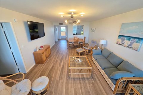 Снять в аренду кондоминиум в Брейдентон, Флорида 2 спальни, 116.69м2, № 2202636 - фото 14