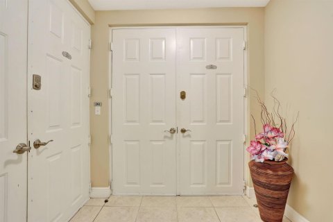 Condominio en venta en Pompano Beach, Florida, 2 dormitorios, 126.53 m2 № 2172158 - foto 13