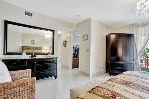 Condominio en venta en Pompano Beach, Florida, 2 dormitorios, 126.53 m2 № 2172158 - foto 15
