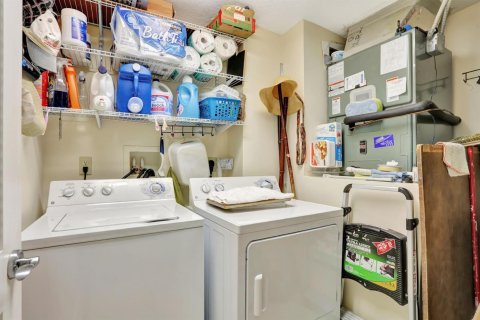 Condominio en venta en Pompano Beach, Florida, 2 dormitorios, 126.53 m2 № 2172158 - foto 27