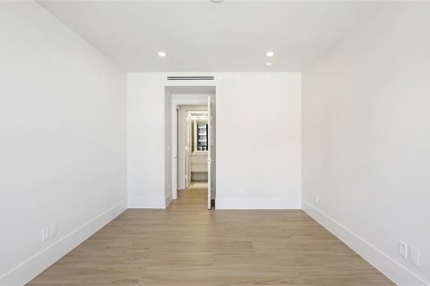 Copropriété à vendre à Longboat Key, Floride: 2 chambres, 169.73 m2 № 1590047 - photo 18