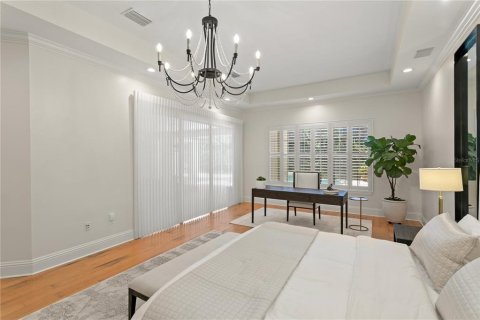 House in Tampa, Florida 4 bedrooms, 368.08 sq.m. № 1849359 - photo 27