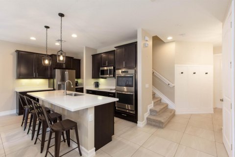 Touwnhouse à vendre à Royal Palm Beach, Floride: 3 chambres, 206.43 m2 № 2084216 - photo 5