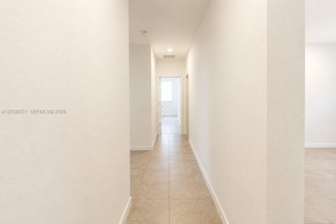 House in Homestead, Florida 4 bedrooms, 206.99 sq.m. № 2173629 - photo 12