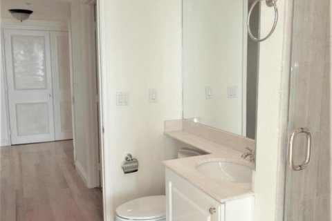 Condo in Highland Beach, Florida, 3 bedrooms  № 2158295 - photo 15