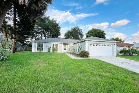 Casa en alquiler en Clermont, Florida, 4 dormitorios, 126.16 m2 № 1908511 - foto 2