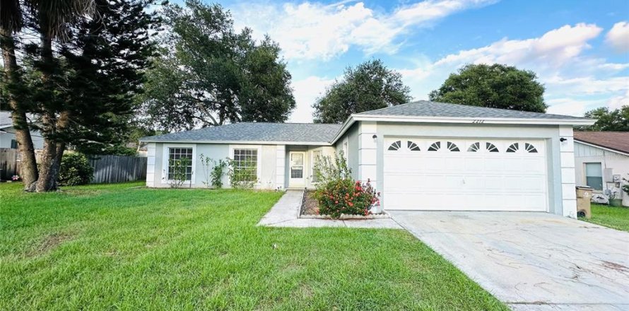 Casa en Clermont, Florida 4 dormitorios, 126.16 m2 № 1908511
