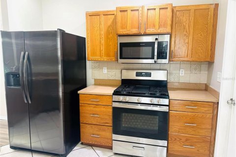 Casa en alquiler en Clermont, Florida, 4 dormitorios, 126.16 m2 № 1908511 - foto 5