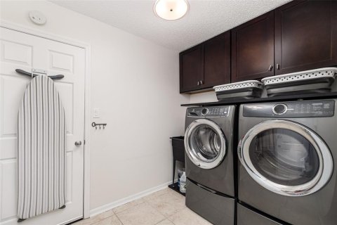 House in Leesburg, Florida 2 bedrooms, 112.78 sq.m. № 1854539 - photo 22