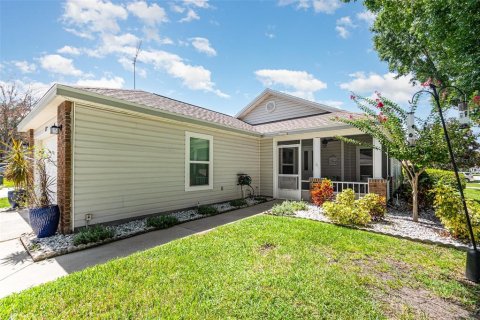 House in Leesburg, Florida 2 bedrooms, 112.78 sq.m. № 1854539 - photo 4