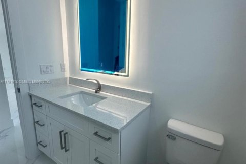 House in Lehigh Acres, Florida 3 bedrooms № 1700728 - photo 29