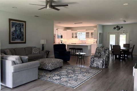 House in Lake City, Florida 4 bedrooms, 235.04 sq.m. № 2215928 - photo 8