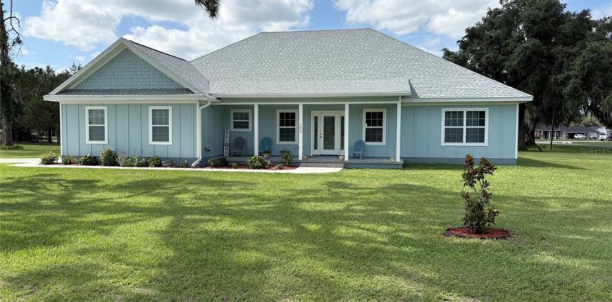 House in Lake City, Florida 4 bedrooms, 235.04 sq.m. № 2215928