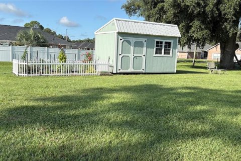 House in Lake City, Florida 4 bedrooms, 235.04 sq.m. № 2215928 - photo 5