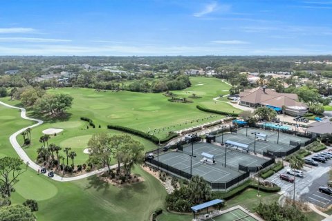 Condo in Sarasota, Florida, 2 bedrooms № 2221627 - photo 21