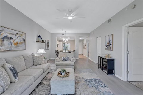 Condo in Sarasota, Florida, 2 bedrooms № 2221627 - photo 7