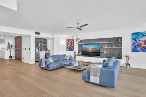 Condo in Aventura, Florida, 3 bedrooms  № 2059728 - photo 5