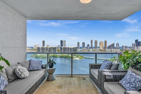 Condo in Aventura, Florida, 3 bedrooms  № 2059728