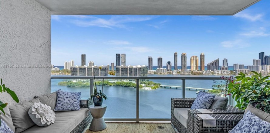 Condo in Aventura, Florida, 3 bedrooms  № 2059728