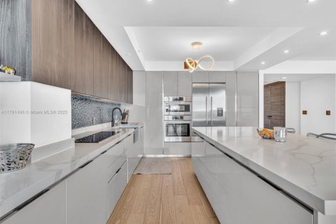 Condo in Aventura, Florida, 3 bedrooms  № 2059728 - photo 14