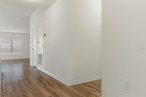 Casa en alquiler en Winter Haven, Florida, 4 dormitorios, 157.56 m2 № 1900969 - foto 6