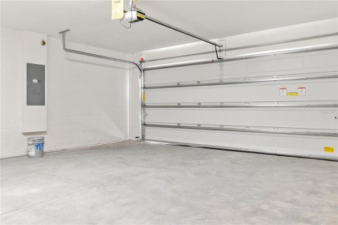 Casa en alquiler en Winter Haven, Florida, 4 dormitorios, 157.56 m2 № 1900969 - foto 15