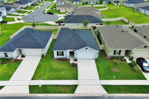 Casa en alquiler en Winter Haven, Florida, 4 dormitorios, 157.56 m2 № 1900969 - foto 19