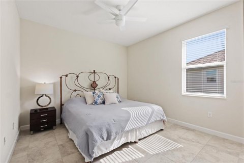 Casa en venta en Davenport, Florida, 4 dormitorios, 210.8 m2 № 2239361 - foto 8
