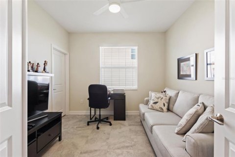Casa en venta en Davenport, Florida, 4 dormitorios, 210.8 m2 № 2239361 - foto 10
