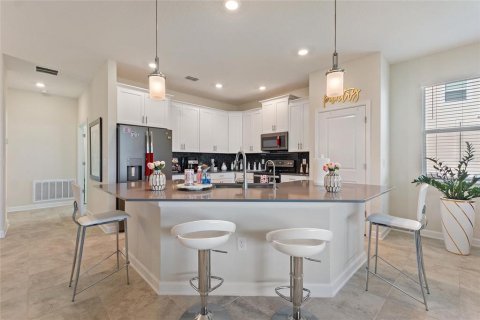 Casa en venta en Davenport, Florida, 4 dormitorios, 210.8 m2 № 2239361 - foto 16