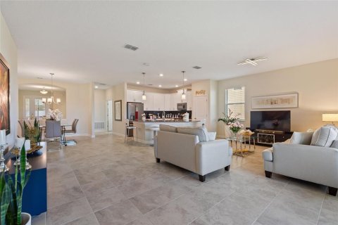 Casa en venta en Davenport, Florida, 4 dormitorios, 210.8 m2 № 2239361 - foto 21