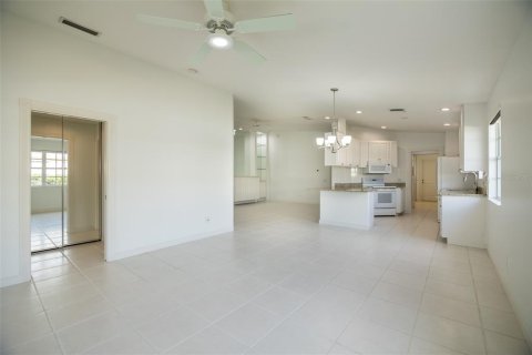 Villa ou maison à louer à Sarasota, Floride: 2 chambres, 142.51 m2 № 2406684 - photo 27
