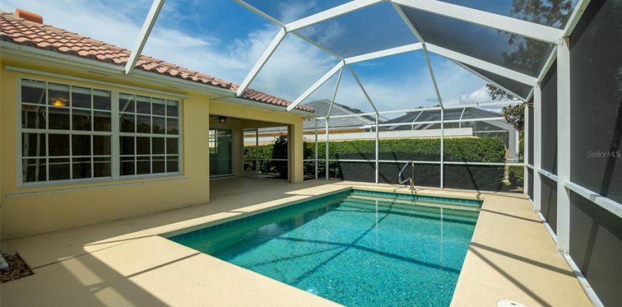 Villa ou maison à Sarasota, Floride 2 chambres, 142.51 m2 № 2406684