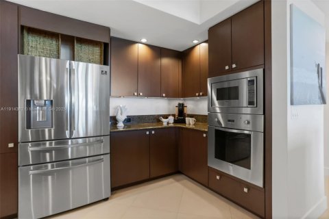 Copropriété à vendre à Pompano Beach, Floride: 2 chambres, 168.62 m2 № 1969959 - photo 18