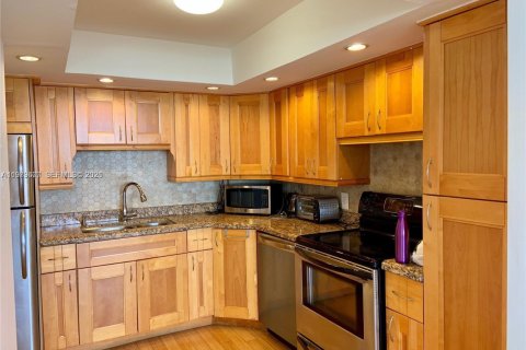 Condo à North Miami Beach, Floride, 1 chambre  № 2046150