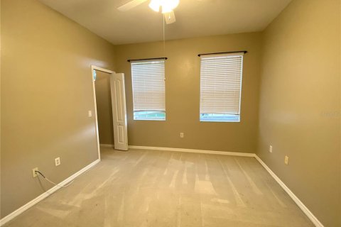 Townhouse in Davenport, Florida 3 bedrooms, 138.05 sq.m. № 1877094 - photo 15