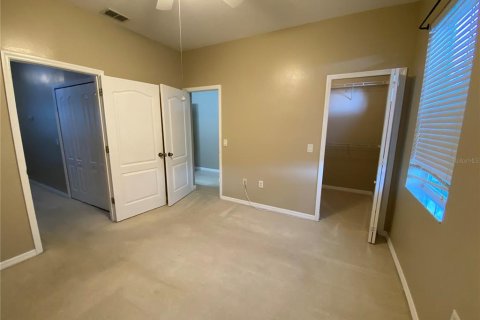 Townhouse in Davenport, Florida 3 bedrooms, 138.05 sq.m. № 1877094 - photo 16