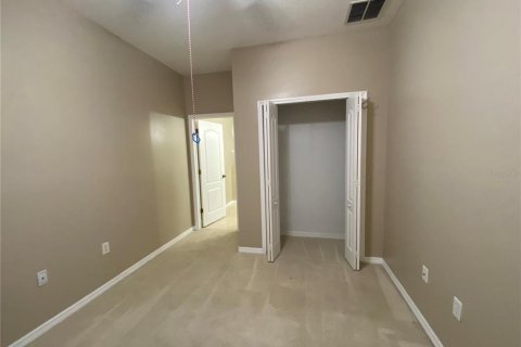 Townhouse in Davenport, Florida 3 bedrooms, 138.05 sq.m. № 1877094 - photo 13