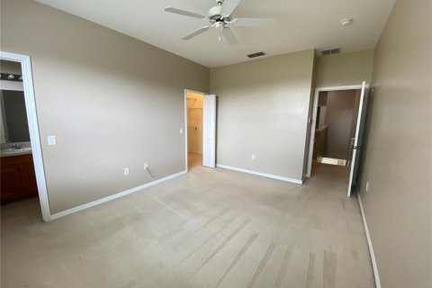 Townhouse in Davenport, Florida 3 bedrooms, 138.05 sq.m. № 1877094 - photo 9