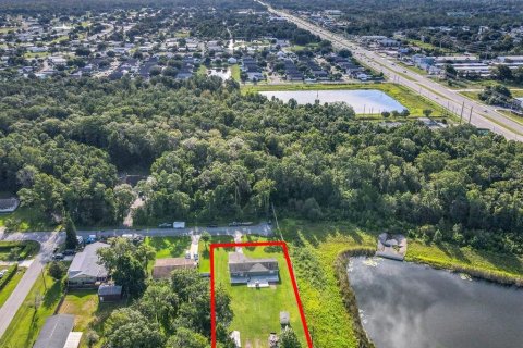 House in Orlando, Florida 2 bedrooms, 144 sq.m. № 1850244 - photo 21